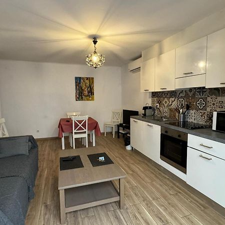 Cosy Poullan, 2-Bedroom Apartment, 200 M From The Beach Nisa Exterior foto