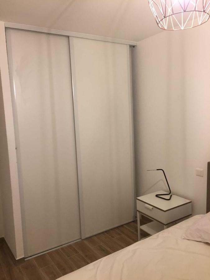 Cosy Poullan, 2-Bedroom Apartment, 200 M From The Beach Nisa Exterior foto